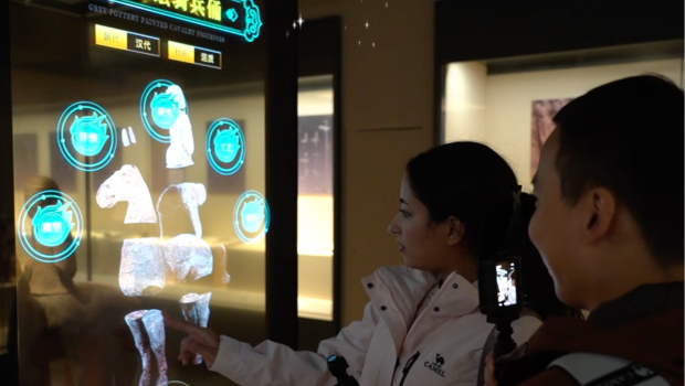 【2025打卡中国】“两汉”都有哪些事儿？埃及博主邀您跨时空“撸串”！_fororder_6f3a8b7d-ded5-48b9-81f2-25db9345051d