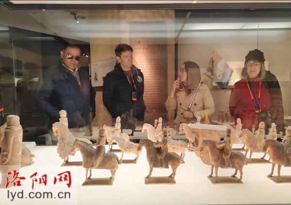 “行走河南·读懂中国”2024境外旅行商踩线活动走进洛阳 “行走河南·读懂中国”2024境外旅行商踩线活动走进洛阳