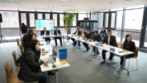 数字环境下保护与促进文化表现形式多样性示范案例交流会在北京首钢基金创新创优创业中心举行。_fororder_16