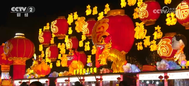 浓浓年味透着满满科技范儿 “科技过年”为春节注入生机与活力