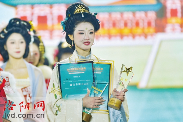 河南洛陽: 一覽華夏錦繡 盡享國風盛宴 河南洛陽: 一覽華夏錦繡 盡享國風盛宴