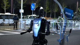 Side by Side, Innovation Unbounded: The 2026 Humanoid Robot Half-Marathon Opens a New Track in Intelligent Sports