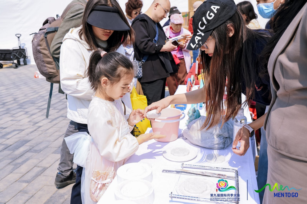 游客必打卡！“品味东西・花漾好物” 市集解锁花样逛玩新体验（组图）_fororder_图片6