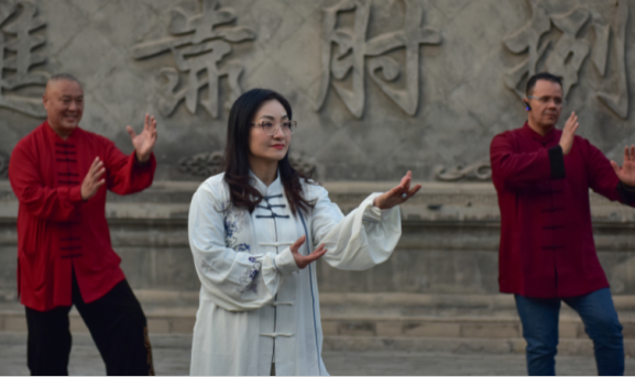 【机遇中国】太极寻根 驻华外交官沉醉广府“三城”魅力