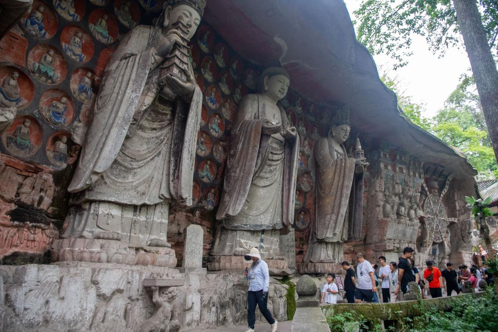 重庆：科技赋能大足石刻 注入新活力