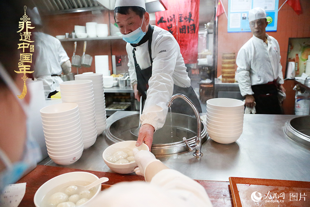 暖意满人间 元宵共此时 暖意满人间 元宵共此时