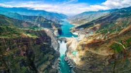 三位中国专家讲述“人人可感知的能源转型”