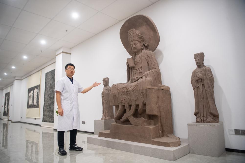 重庆：科技赋能大足石刻 注入新活力