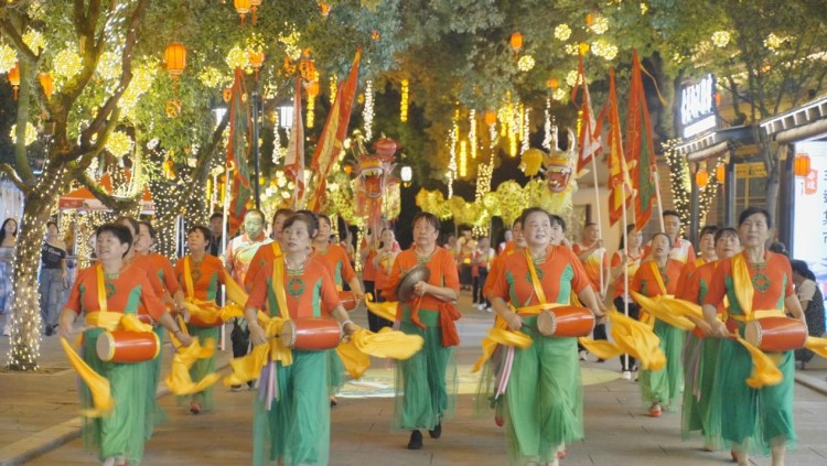 国庆首日开门红！浮梁古县衙人气爆棚，三大活动点燃游客热情_fororder_图片2