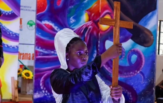 Un festival place les jeunes Kényans au centre de l'économie créative_fororder_22