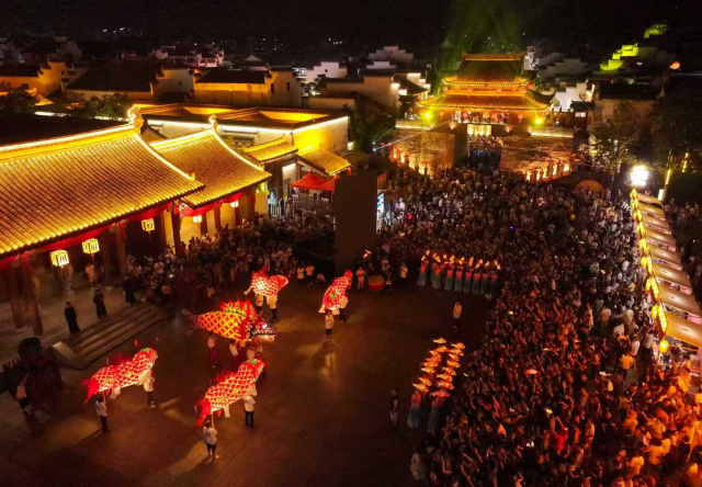 黄山：古韵新风掀起“国潮热”_fororder_图片3