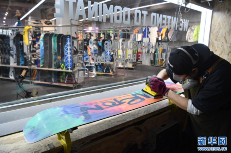 冰雪“热”带来新风口 冰雪“热”带来新风口