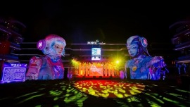 首届中关村（海淀）国际机器人产业园科技庙会开幕