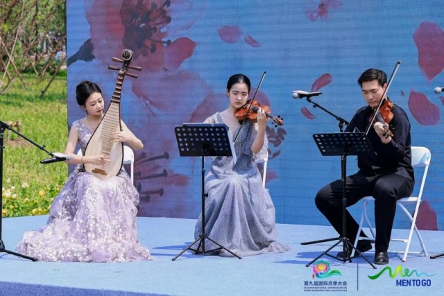 外交官文化沙龙精彩纷呈：鲜花九分钟达全球 蜡封朱顶红绽新意_fororder_WechatIMG3172