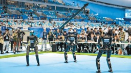 冰丝带“舞”力全开 机器人将首跳双人舞