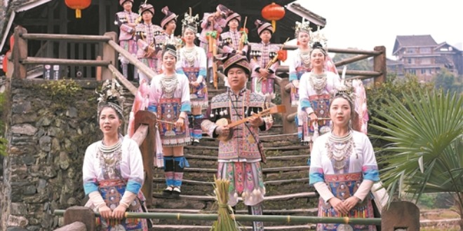 八桂大地起欢歌 多彩节庆引客来