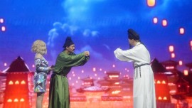 AI魔术+非遗点亮黄鹤楼！国内首部AI魔术戏剧《AI在黄鹤楼》持续热演