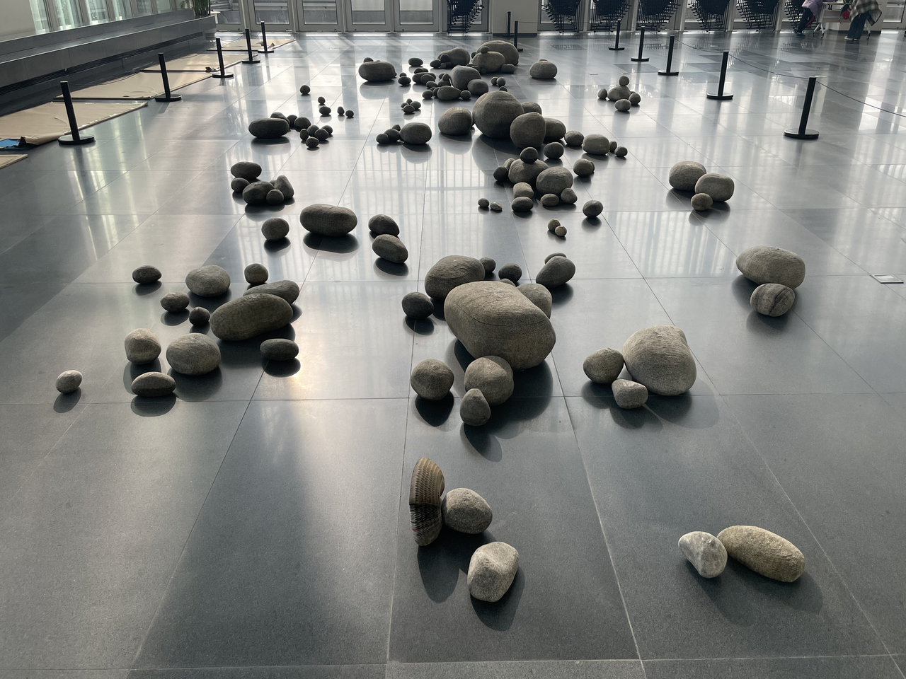 “融合与对话：2024港澳视觉艺术双年展”首展落地杭州