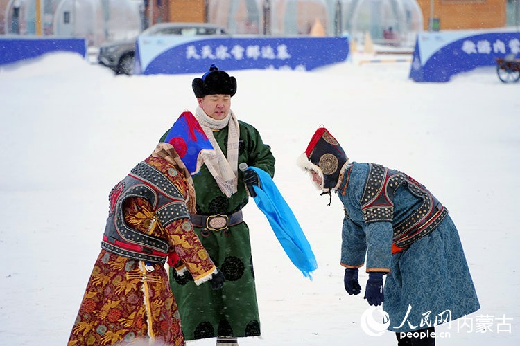 内蒙古呼伦贝尔:穿越大雪原 天天那达慕 内蒙古呼伦贝尔:穿越大雪原 天天那达慕