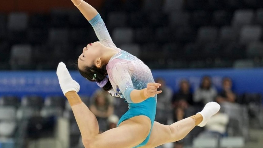 十五运会体操——女子自由体操决赛：赵佳怡夺冠