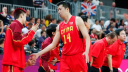 王治郅入选国际篮联篮球名人堂