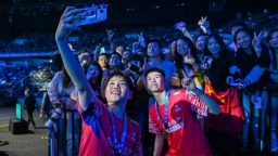 马来西亚羽毛球公开赛：冯彦哲/黄东萍混双夺冠