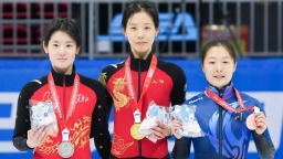 全国短道速滑冠军赛收官 张珈宁成“三冠王”