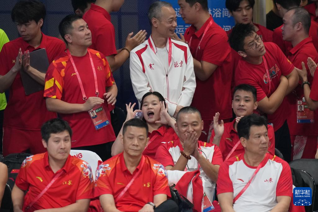 全运会跳水——广东队获得男子团体冠军