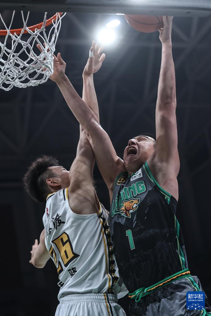 CBA常规赛：辽宁本钢不敌浙江方兴渡