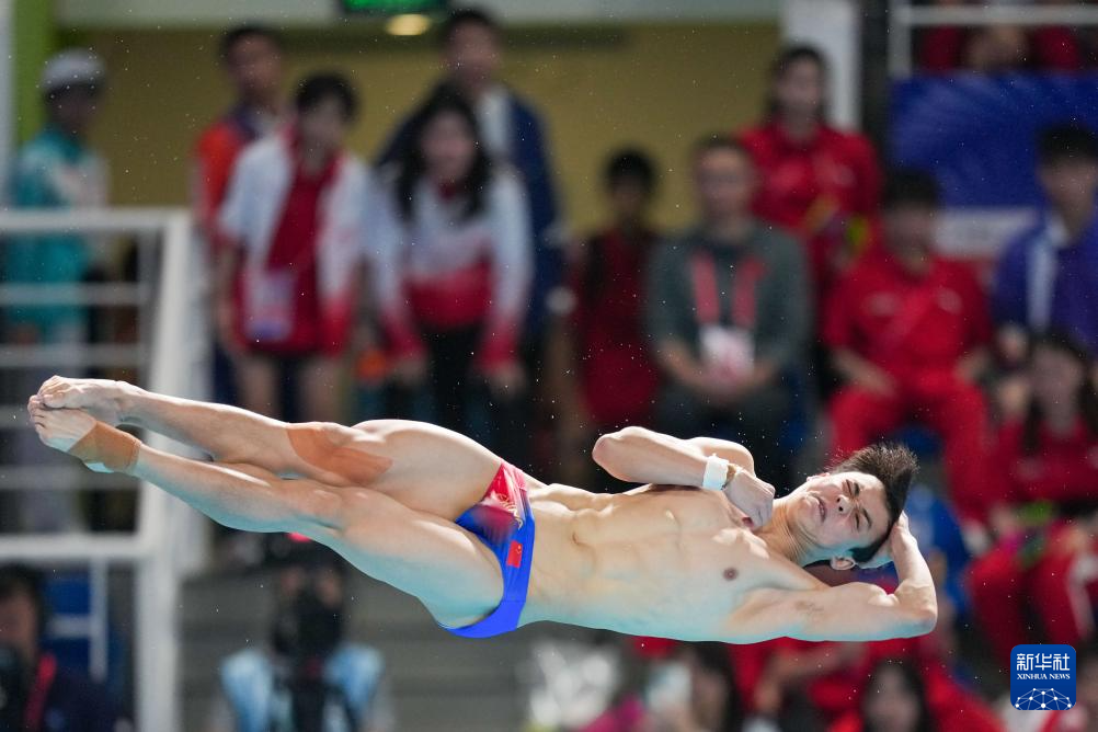 全运会跳水——广东队获得男子团体冠军