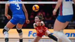 世界女排联赛中国南京站：中国队不敌捷克队