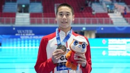 游泳世锦赛：中国花样游泳队再添两块银牌