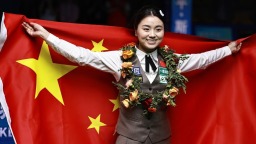 逆转世界第一 白雨露卫冕女子斯诺克世锦赛冠军