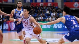 CBA季后赛：青岛力克浙江晋级八强