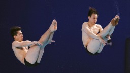 谢思埸携黄博文斩获跳水第四金：希望能延续我的职业生涯