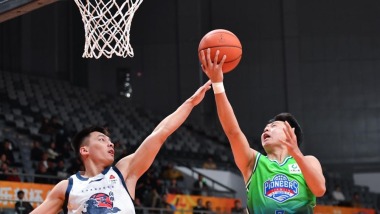 CBA俱乐部杯赛：山东高速胜天津先行者