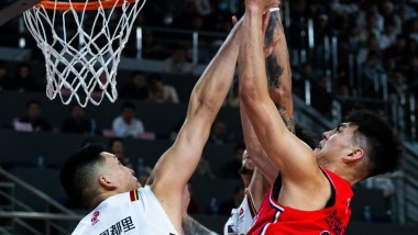 CBA常规赛：广州朗肽海本胜吉林长白山恩都里