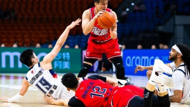 CBA常规赛：广州朗肽海本胜山东高速