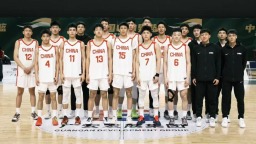 国青男篮热身赛首站中国U18男篮两胜一负