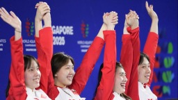 游泳世锦赛：美国队打破世界纪录 中国队收获两银两铜