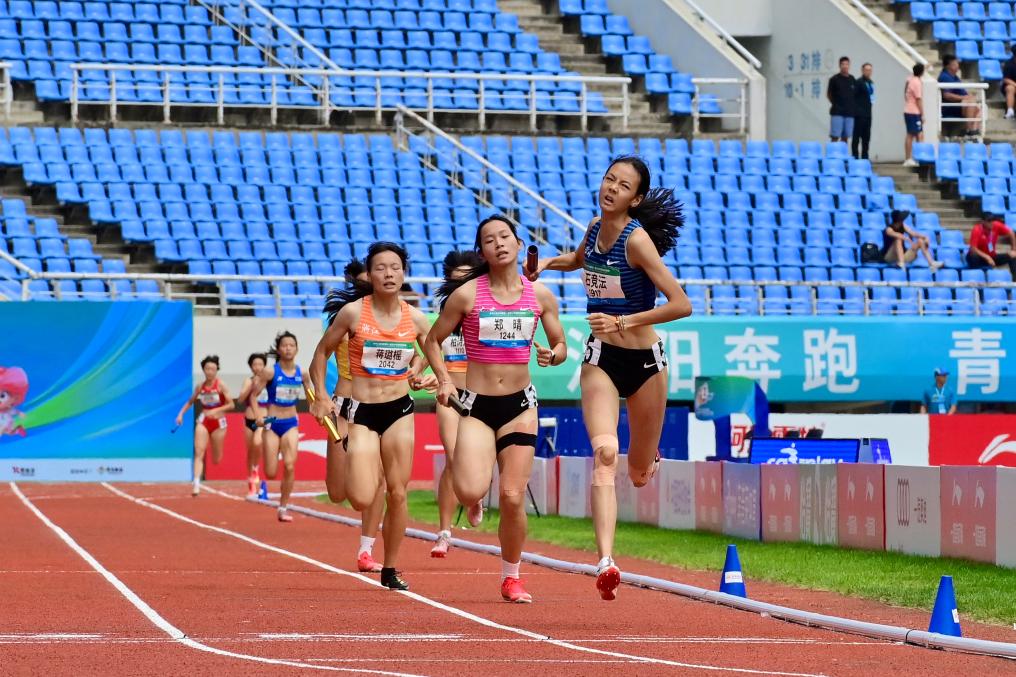 全国青少年田径运动会：严子怡改写女子标枪亚洲少年最好成绩