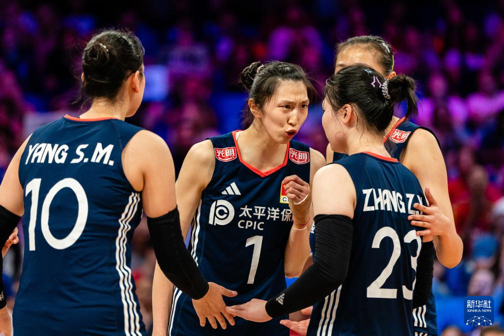 世界女排联赛（阿灵顿站）：中国队胜美国队