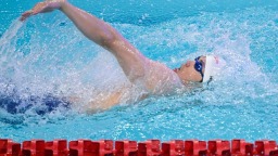 中国游泳公开赛：汪顺获男子200米个人混合泳亚军