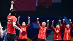 中国队逆转日本队第24次夺得世乒赛女团冠军