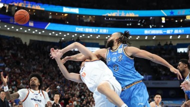 CBA常规赛：上海久事胜北京北汽