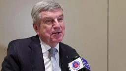 巴赫：北京冬奥会开启了中国乃至全球冰雪运动新时代