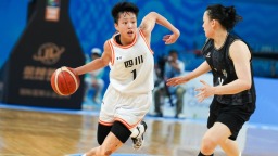 冉珂嘉成为第四位被WNBA选中的中国队球员