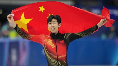 冬奥会短道速滑——孙龙获男子1000米银牌
