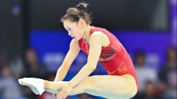 全运会蹦床决赛：胡译乘夺两金 严浪宇实现卫冕