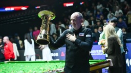 西安大奖赛夺冠 威廉姆斯成最年长的斯诺克排名赛冠军